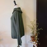 Joseph  A. Green Sweater Size Medium Photo 2