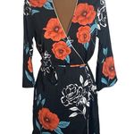 Forever 21  Floral Print kimono-style Wrap Dress in black with red size S Photo 1