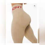 ECHT  Brown Olive waist leggings with scrunch detail in the back. Photo 5