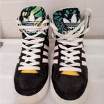 Adidas  Extaball High-top sneaker with multicolor butterfly print. Photo 2