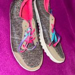 Just Be Stylish Sneakers with Multicolor Laces Photo 2