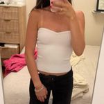 Aritzia  Babaton Top Photo 0