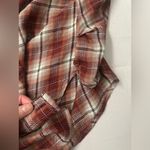 Beach Lunch Lounge Women’s Plaid Button Up Shirt size L Photo 4
