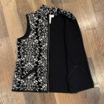 Charter Club Woman Black & White Floral Velour Quilted Vest Size Petite 2 Photo 5