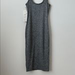 Vuori  Halo Essential Dress in Heather Grey Size: XS Photo 10