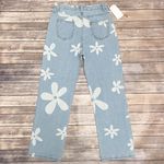 Light Wash High Rise Straight Leg White Floral Print Jeans NWT Medium 60s Hippie Blue Size undefined Photo 3