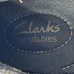 Clarks Bendables Black Leather Slip-On Shoes Size 9 Photo 9