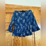 American Eagle  - Cropped Floral Flowy Blouse Photo 2