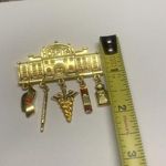 Costume Brooch Pin Gold Tone Photo 7