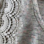 Daytrip  multicolor speckled cream space dye crochet trim top M Photo 5