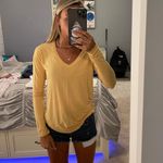 American Eagle Yellow  Long Sleeve V Neck  Photo 0