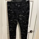 CAbi Womens ATC Leggings Side Pocket 7/8 Green Camo XL Photo 3