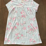 Laura Ashley  Floral Sleep Shirt size M Shabby Chic Cottagecore Blue/Pink Photo 0