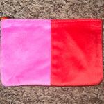 3/10$ Ipsy Makeup Bags Pink Photo 0
