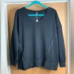 Amazon Sweater,L Photo 1