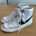 Nike Blazer Mid '77 Shoes Women's Size 7.5 White Black Leather High Top Sneakers Photo 11