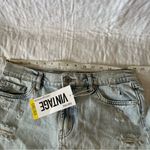 Women’s Short SZ 9 High Rise Vintage Light Blue Distressed Jean cut off Chelsea Photo 6