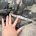 Athleta Women’s Run Free Printed Shorts 3.5” Mid Rise Lined in Green Camo Size S Photo 14