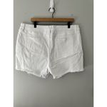 Vineyard Vines Vineyard‎ Vines Womens White Denim Frayed Hem Shorts Size 33 Photo 2