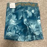 Nike  Spandex shorts Photo 3