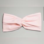 Lululemon  NWT Ribbed Nulu Twist Front Headband Strawberry Milkshake Photo 2