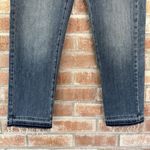 Vineyard Vines Medium Wash Straight Ankle Jeans Released Raw Hem Size 6 Photo 1