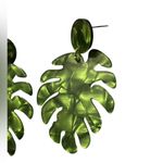 Green acrylic palm leaf earrings Photo 6