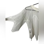 Gracia  Cropped White Mesh Wave Pattern Top NWOT Photo 2