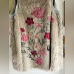 Dylan , Los Angeles, Faux Fur Vest, size M, never used Photo 8
