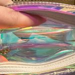 Kendra Scott NWOT  Iridescent Clear Belt Bag Photo 9