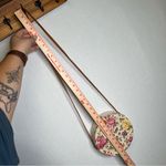 Basket Purse Crossbody Round‎ Bag Floral Detail Photo 4