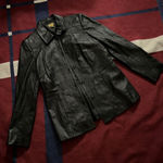 Carlson black collared genuine leather jacket contrast stitching button down S Photo 0