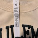 Lululemon  Crewneck Photo 1