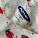 Old Navy Everywhere Strawberry Print Tshirt
Size Small Photo 6