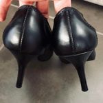 Kenneth Cole Hardly Worn Tribeca by Kennith Cole pointed toe shoes. Sz 7.5. In excellent condition Photo 3