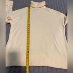 Old Navy Women’s Knit Sweaters lot of 2 size L Photo 13