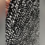 Laura Ashley Black and White Sleeveless V-Neck Dress. Photo 4