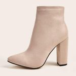 SheIn Minimalist Chunky Heeled Boots Photo 0