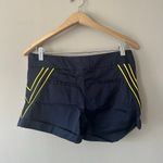 Adam Lippes ADAM  Navy Shorts with Neon Yellow Stripes Size 6 NEW WITH TAGS Photo 2