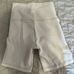 Aritzia Biker Shorts Photo 1