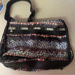 LeSportsac  Ditsy Floral Travel Coastal Grandma Preppy Granola Crossbody … Photo 6