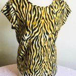 Larry Levine Yellow Short Sleeved Zebra Print Top Size M Photo 0