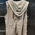 BB Dakota  Tan Zip-Up Vest Photo 5