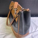 Tignanello Women's Leather Brown and Black Handbag / Shoulder bag SKU 3277 Photo 4