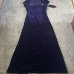 Onyx Nite NWT  Purple Crushed Velvet Evening Gown – Size 8 Photo 0