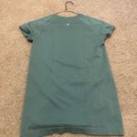 Lululemon Swiftly  Tech Short Sleeve 2.0 Photo 1