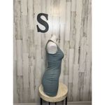 Pretty Little Thing  dress Photo 1