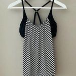 Athleta  Active Wear Tank Top Black/White Sz 34 B/C Photo 0