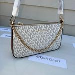 Michael Kors Bright White Crossbody Zip Pouchette Medium Bag Photo 0