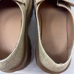 Urban Outfitters Boca Croc embossed lug loafers cream Patent Platform Y2K US 9M Photo 9